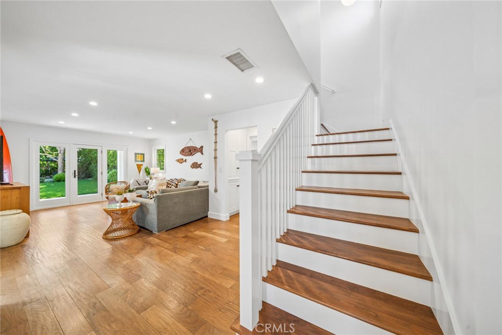 229 Del Mar Avenue