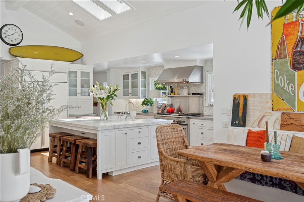 229 Del Mar Avenue