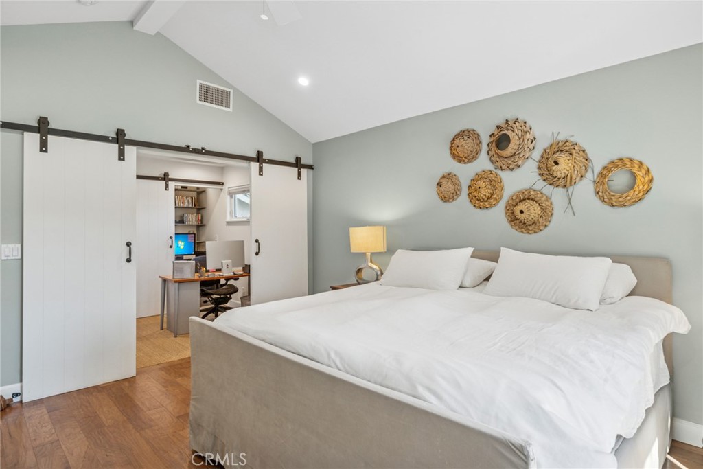 229 Del Mar Avenue