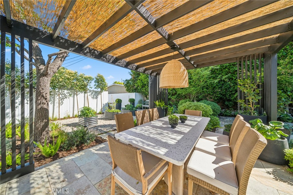 229 Del Mar Avenue