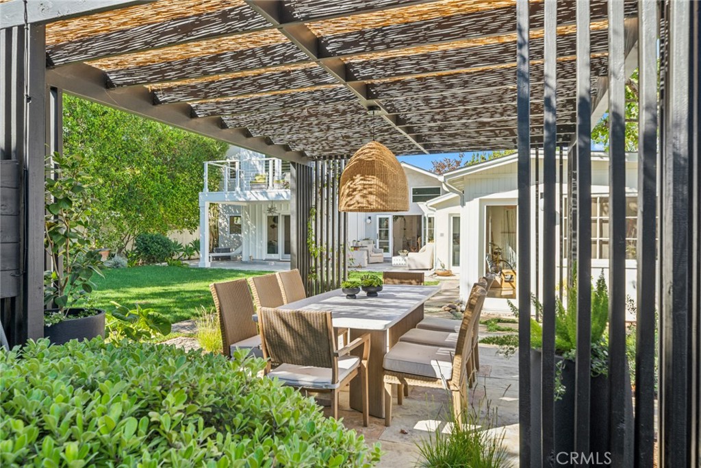 229 Del Mar Avenue