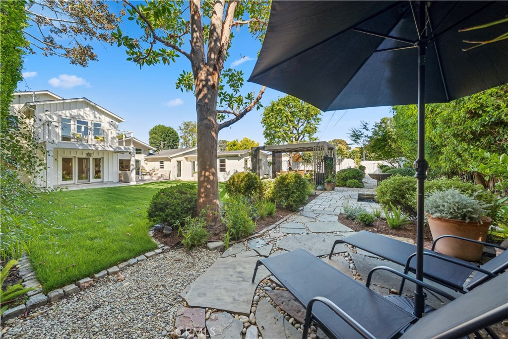 229 Del Mar Avenue