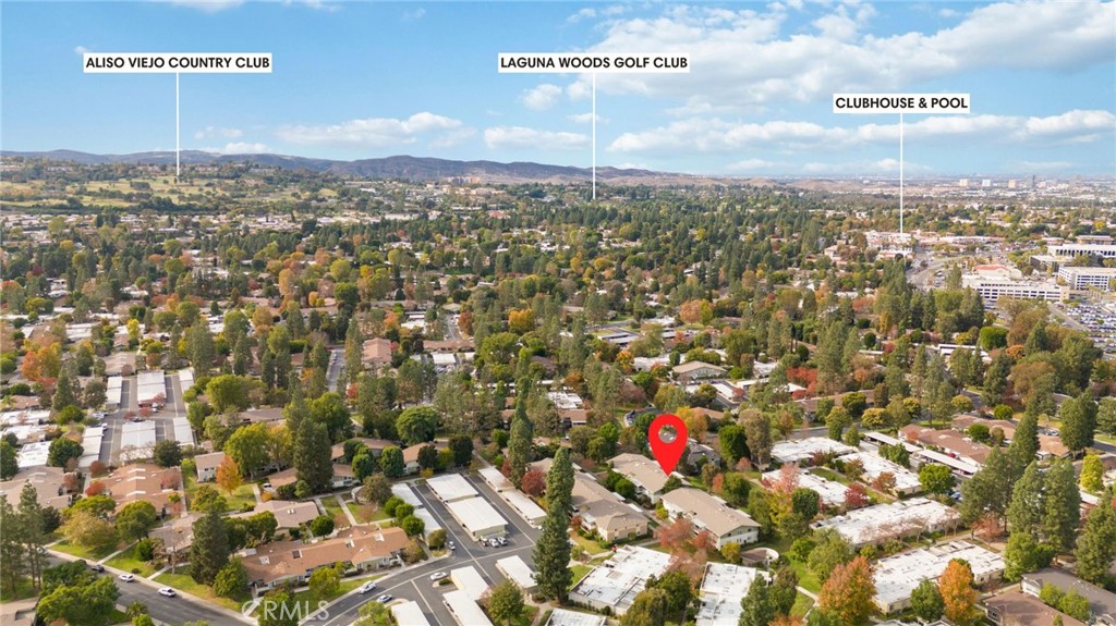 225 Avenida Majorca N