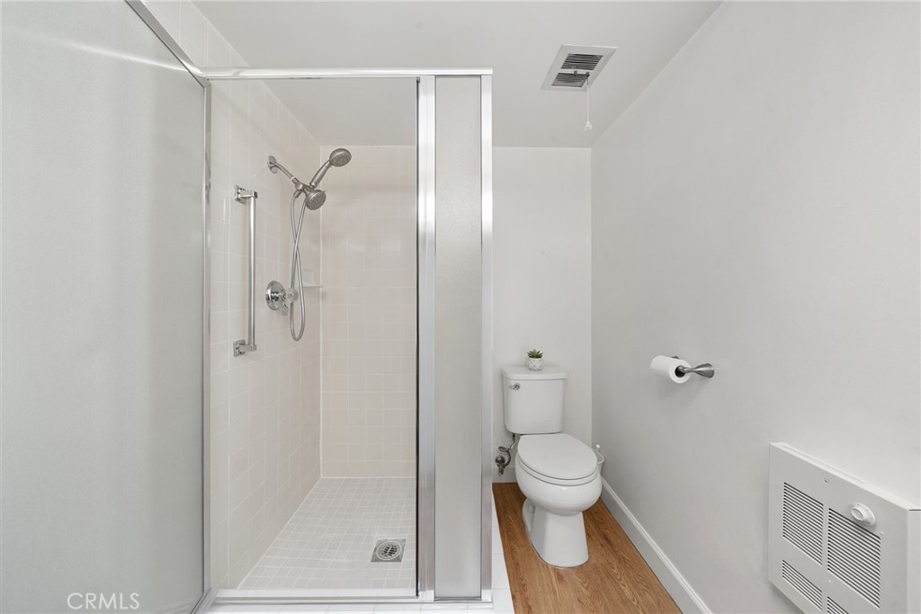 225 Avenida Majorca N