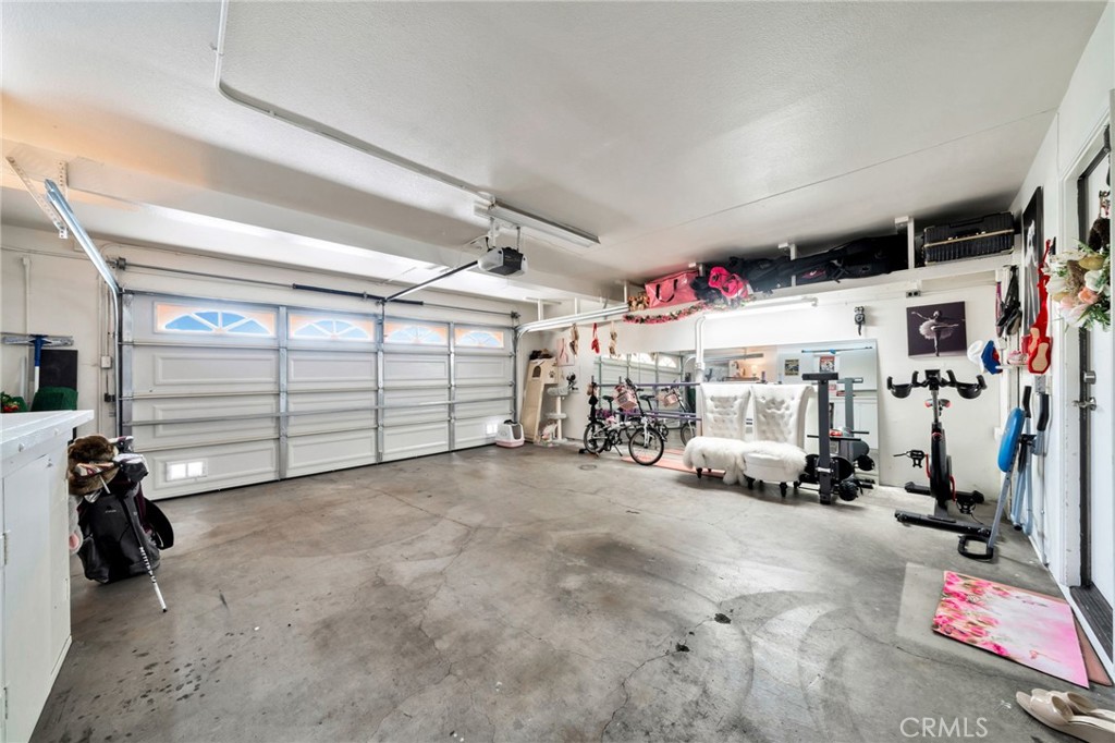 5151 Walnut Ave. 34