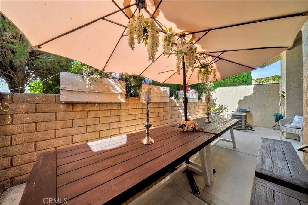 5151 Walnut Ave. 34