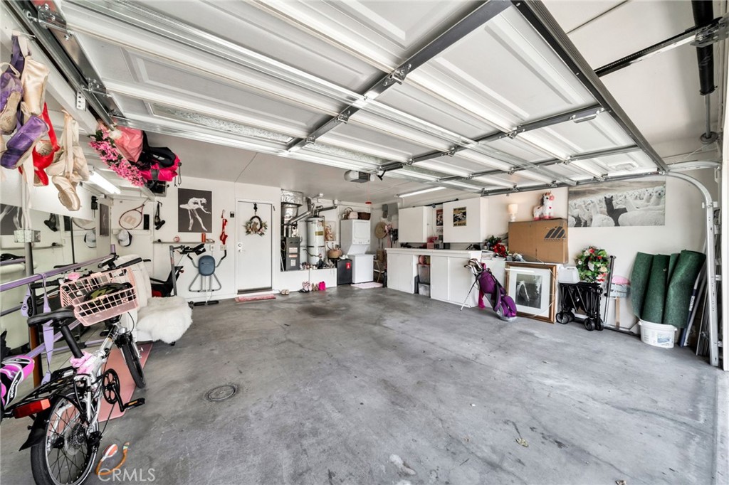 5151 Walnut Ave. 34
