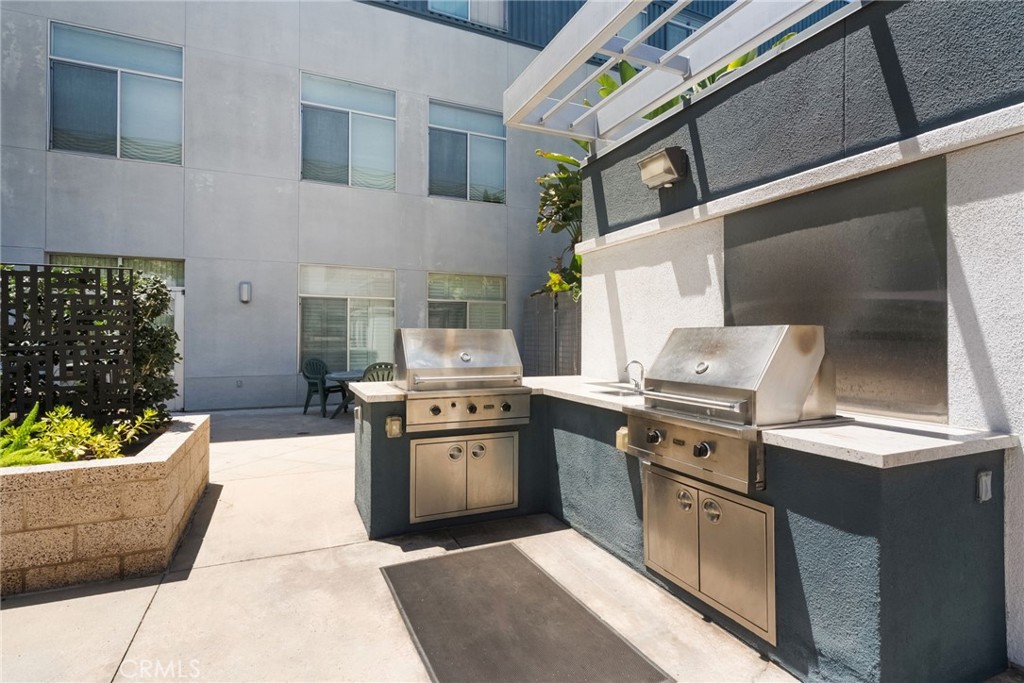 435 W Center Street Promenade 221