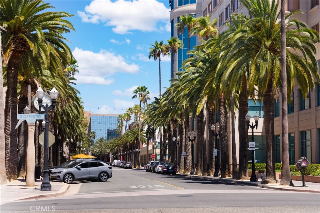 435 W Center Street Promenade 221