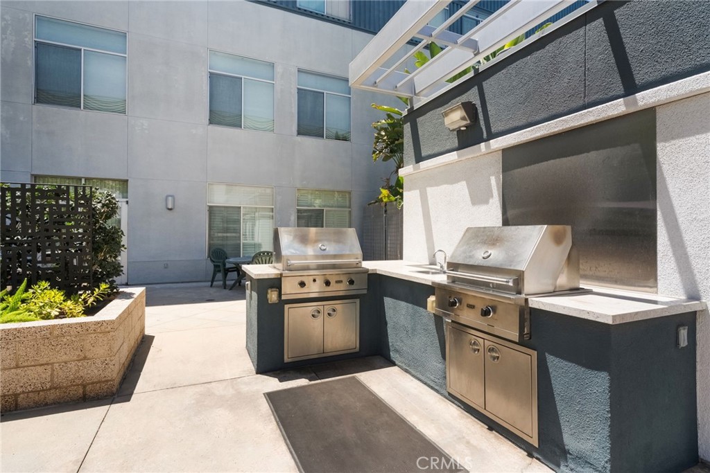 435 W Center Street Promenade 221
