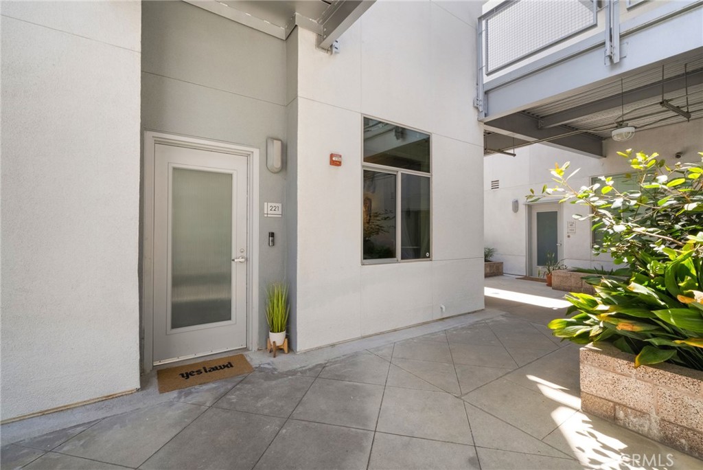435 W Center Street Promenade 221