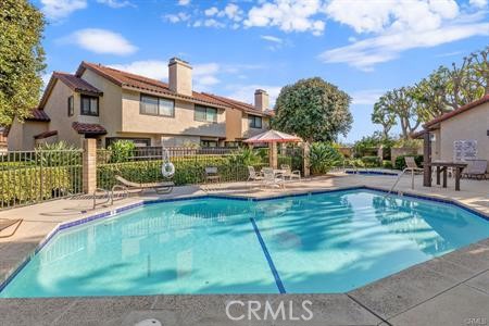 5151 Walnut Avenue 34