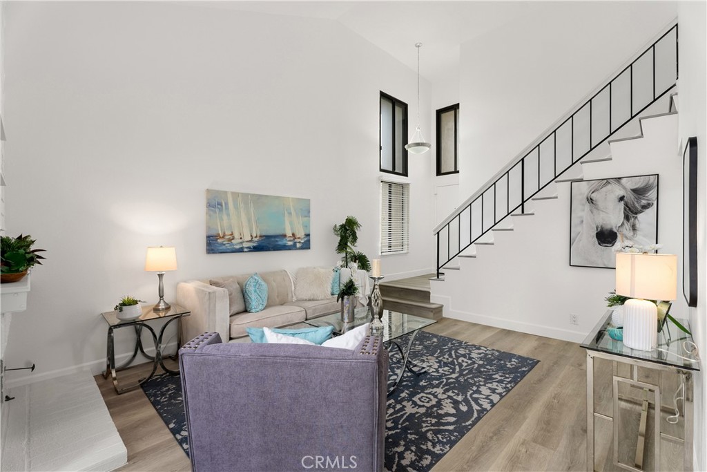 5151 Walnut Avenue 34