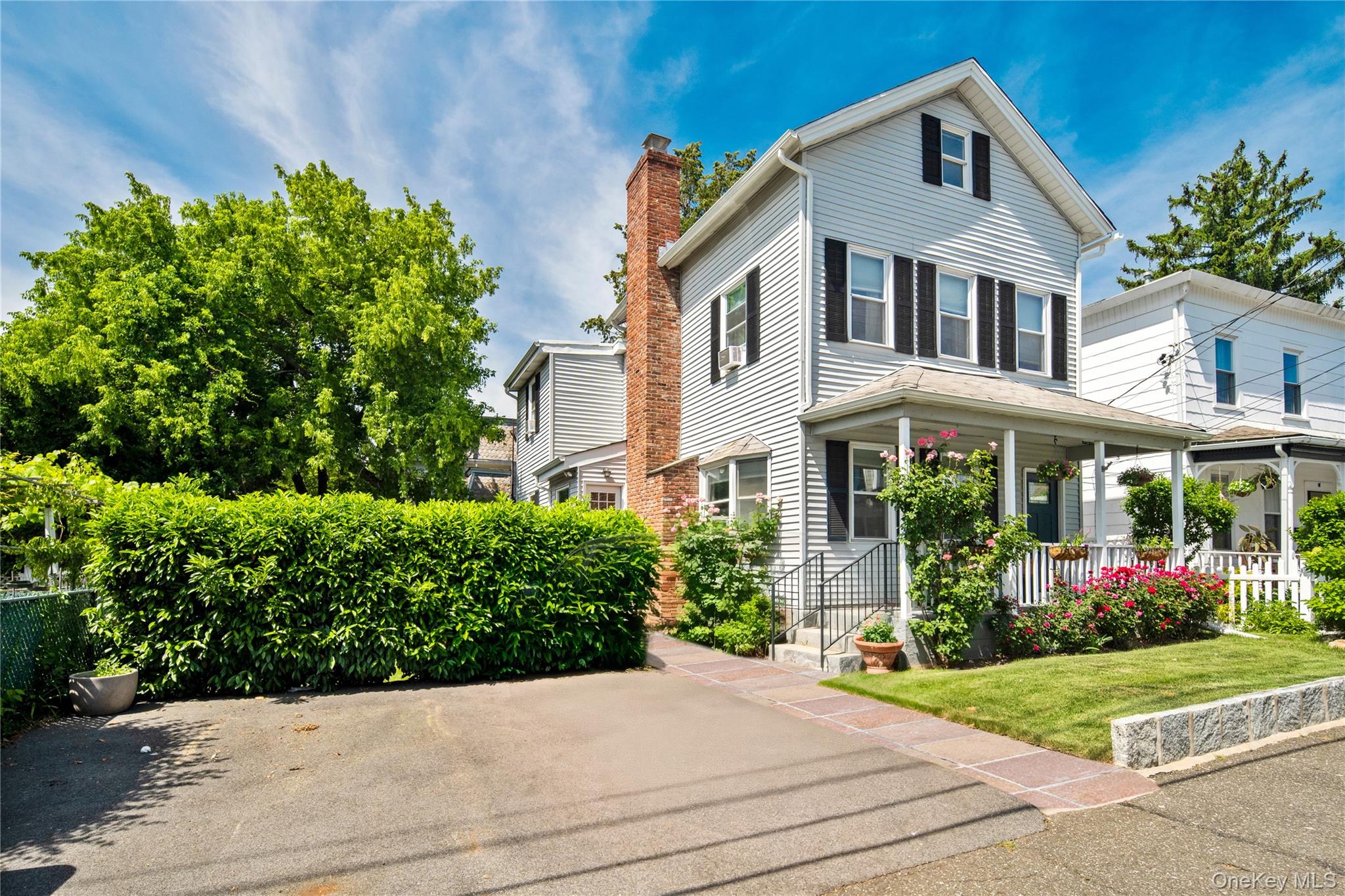 11 Devoe Street