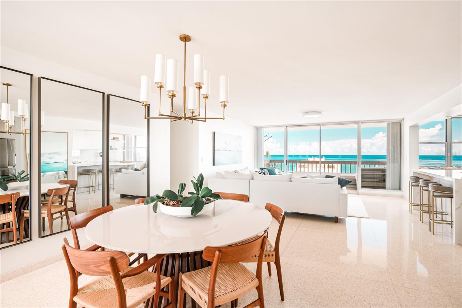 70 KINGS COURT #17C