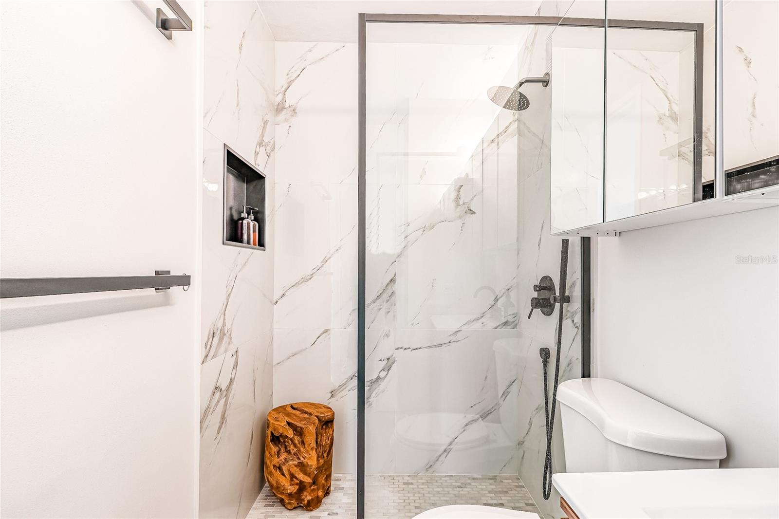 49 ROSENDO M CINTRON #16H