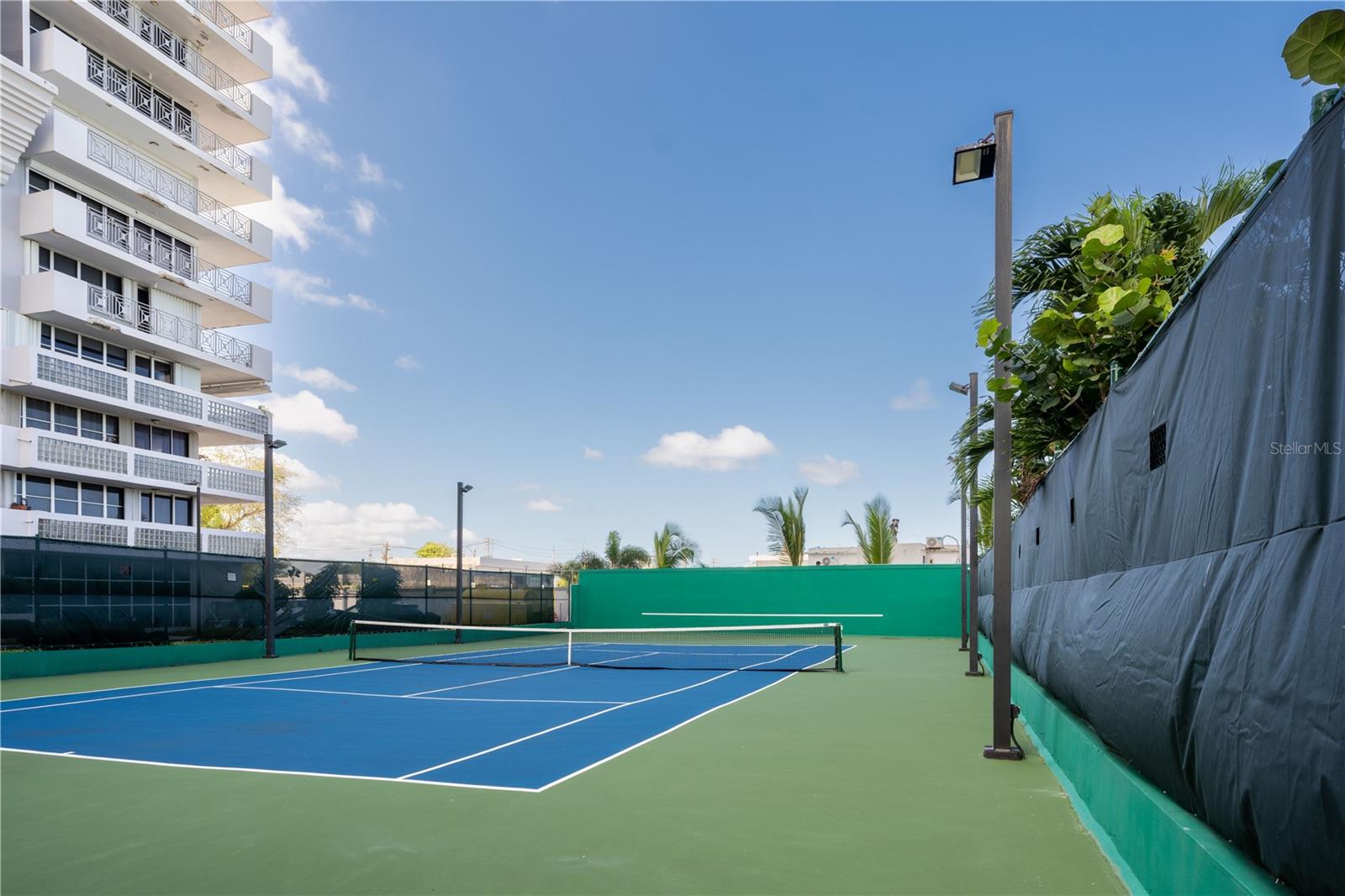 3103 ISLE VERDE #601