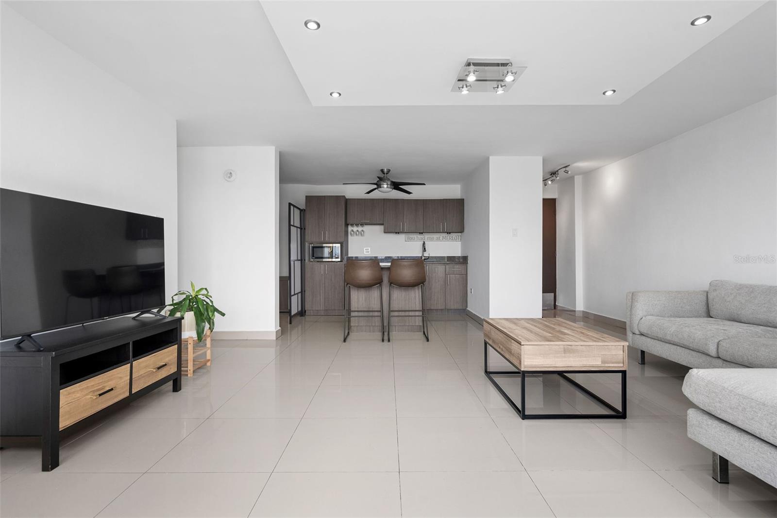 3001 AVENIDA ISLA VERDE #2205