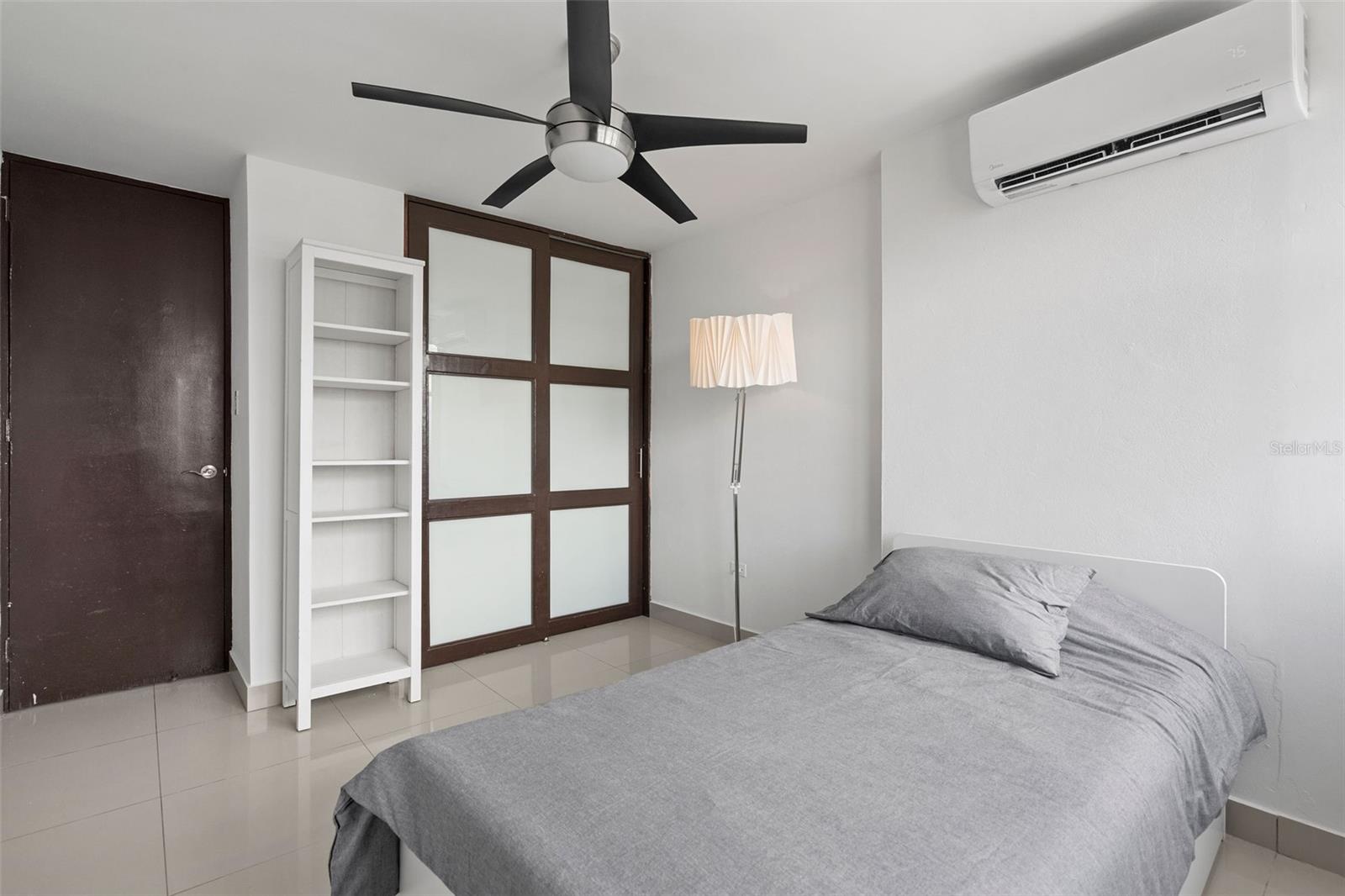 3001 AVENIDA ISLA VERDE #2205