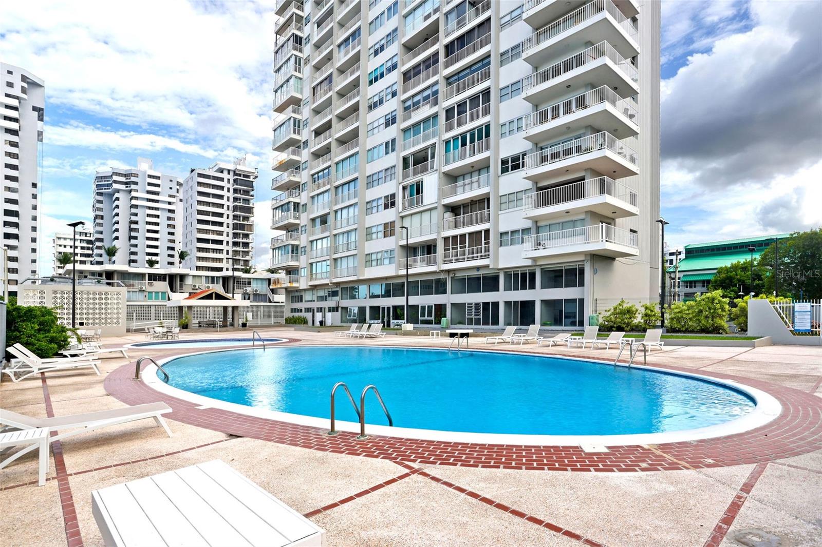 1477 ASHFORD #9A