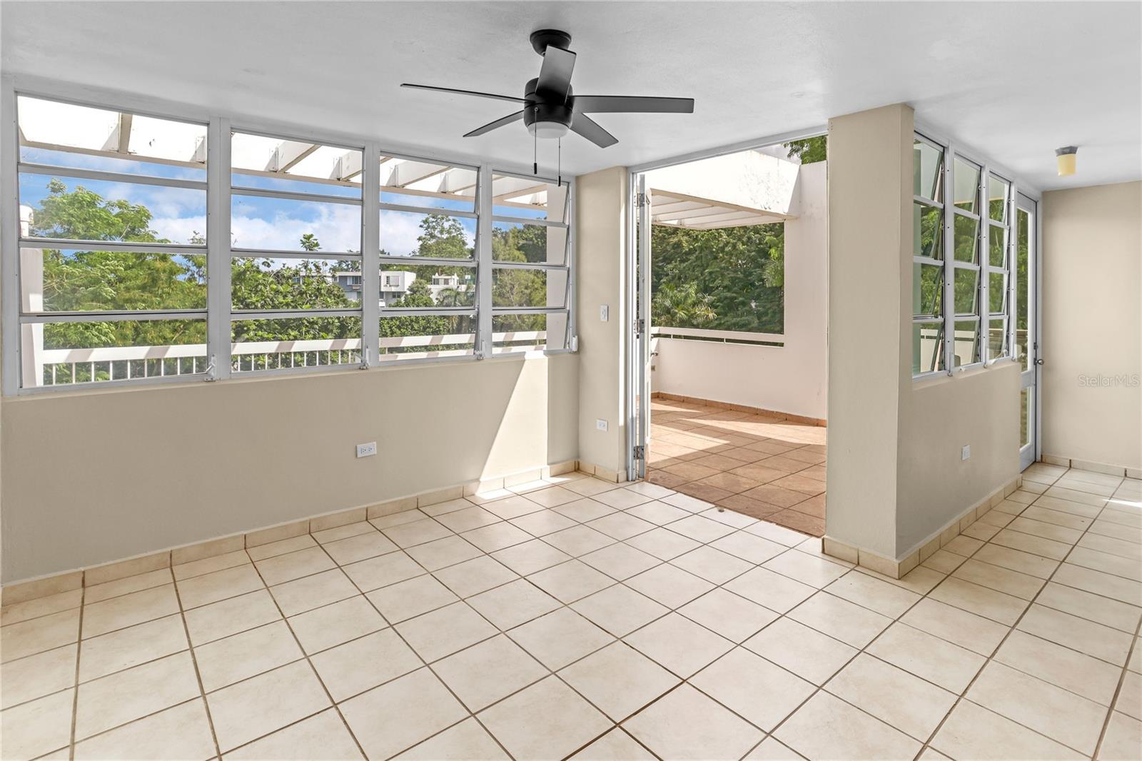 29 BASILIO CATALA #1307