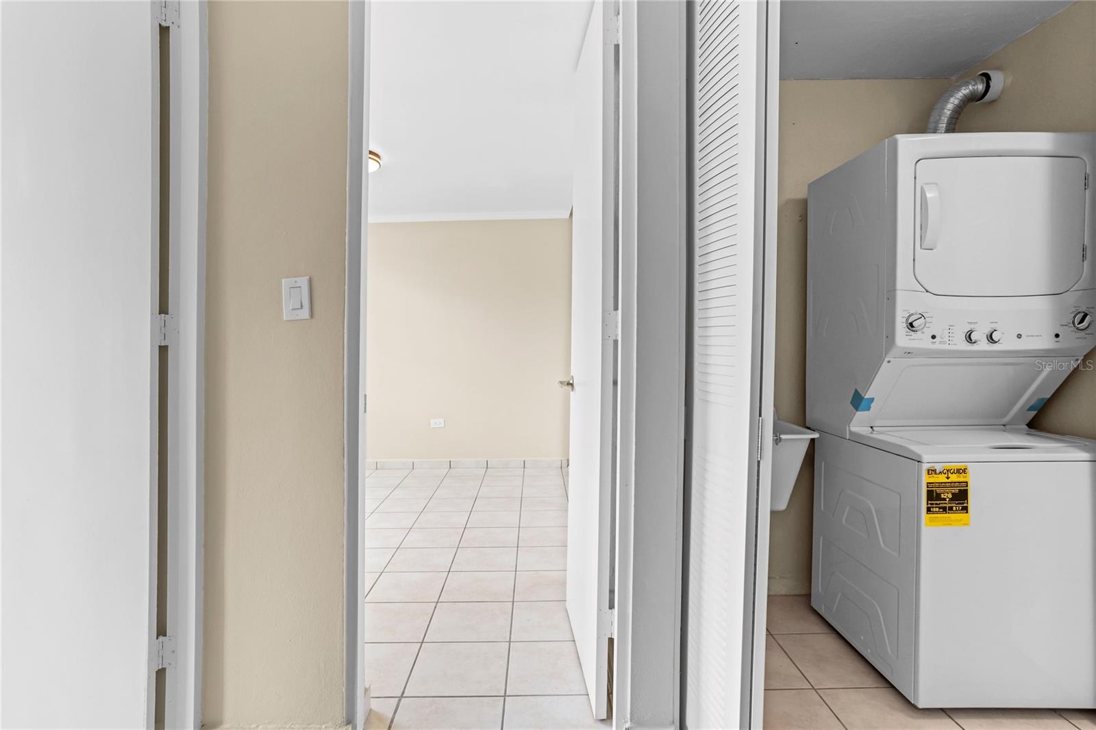 29 BASILIO CATALA #1307