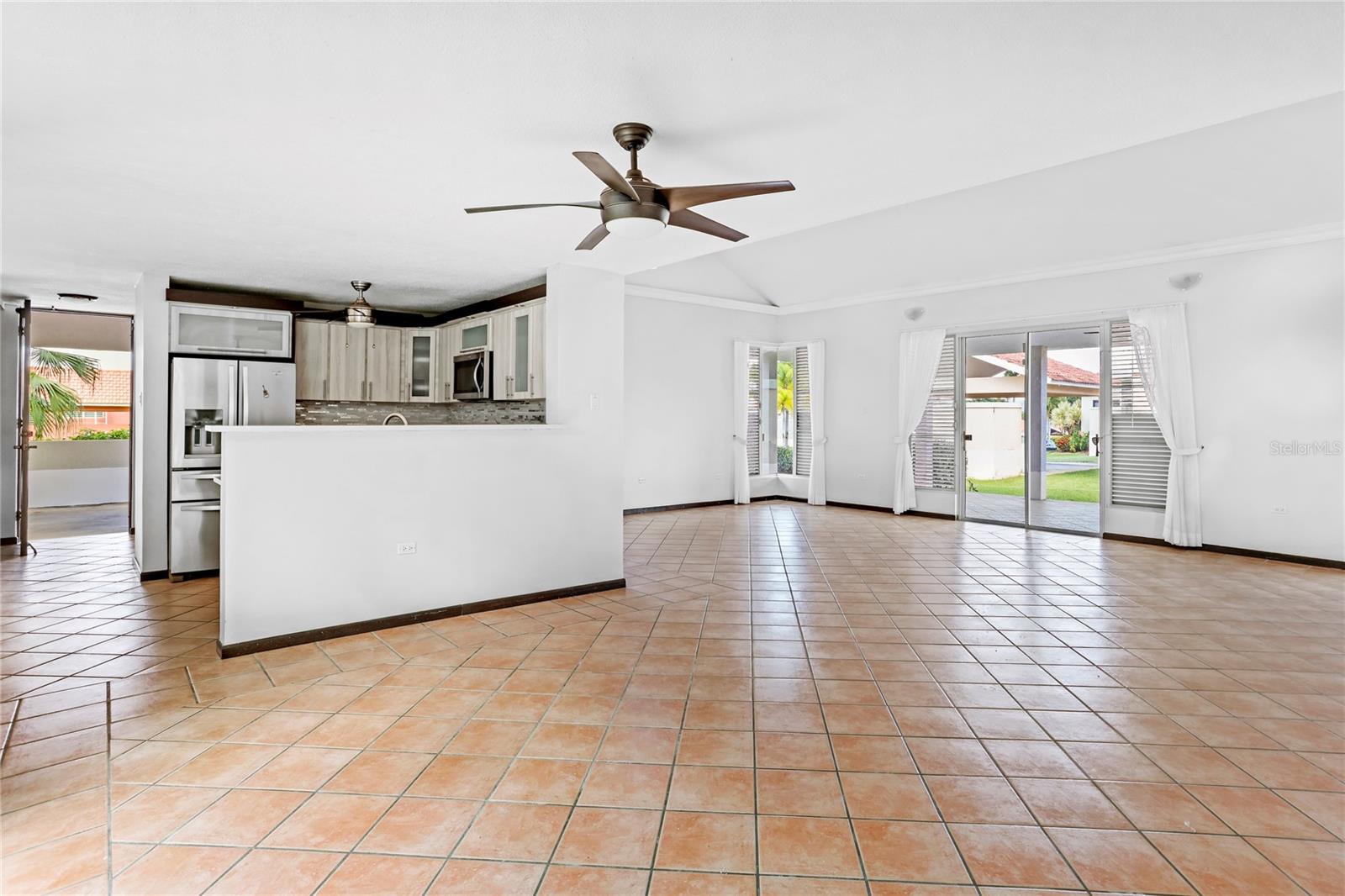 133 CAMINO LOS CAOBOS