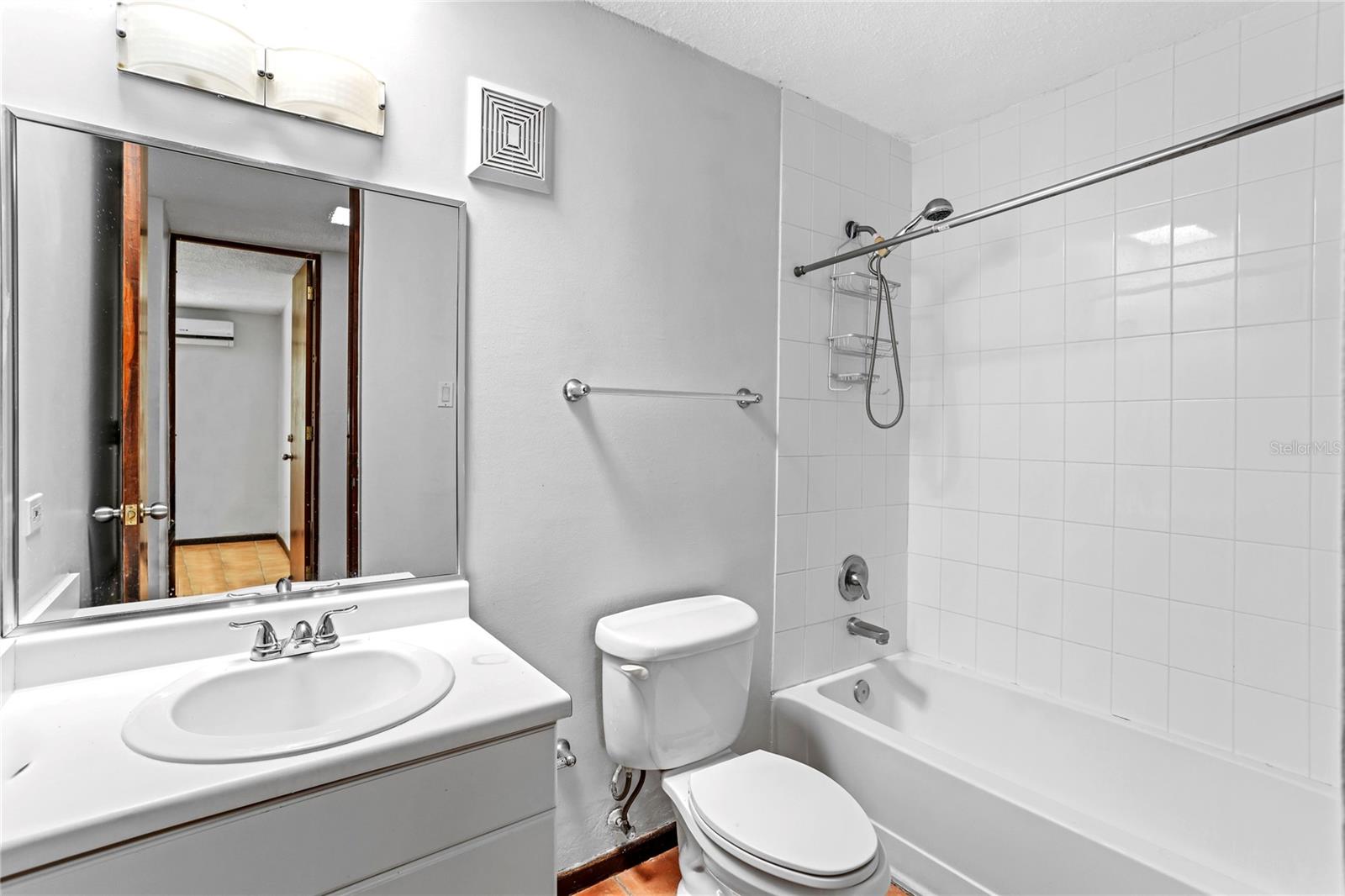 133 CAMINO LOS CAOBOS