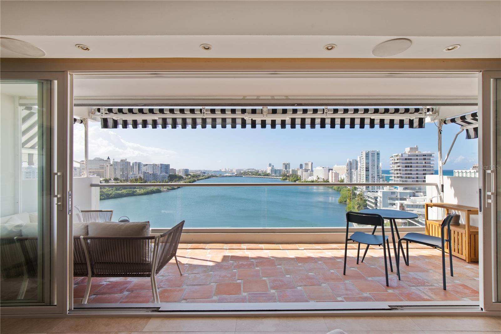 6 MARIANO RAMÍREZ BAGES #10D