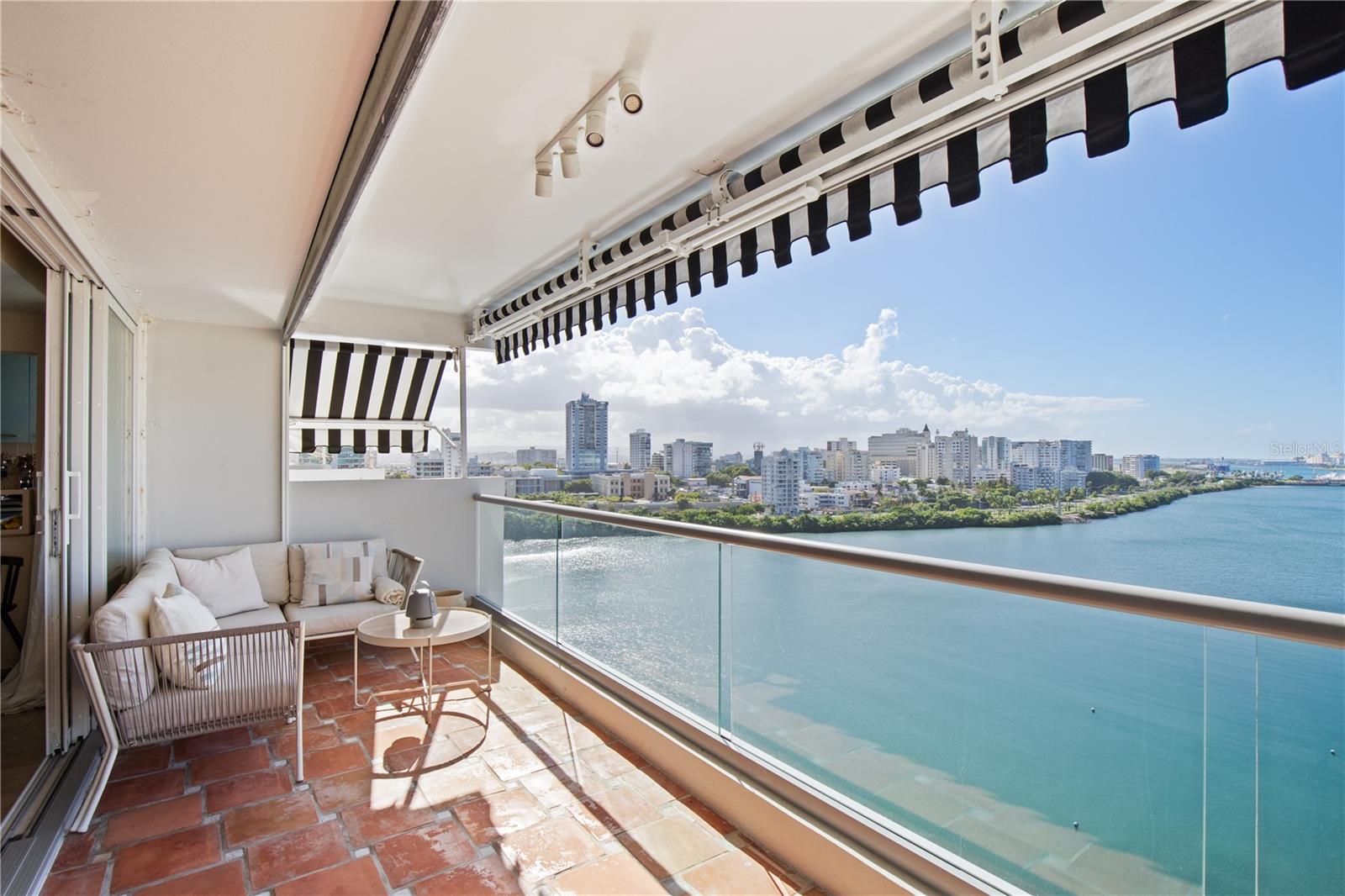 6 MARIANO RAMÍREZ BAGES #10D