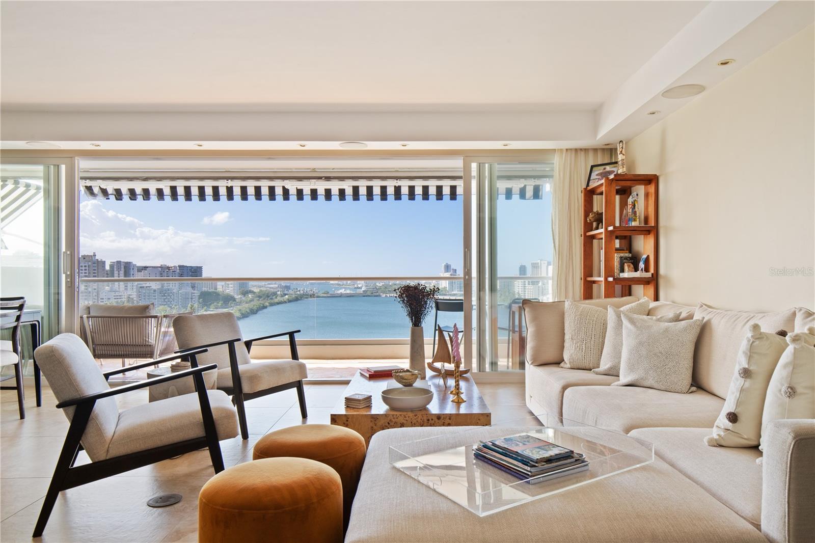 6 MARIANO RAMÍREZ BAGES #10D