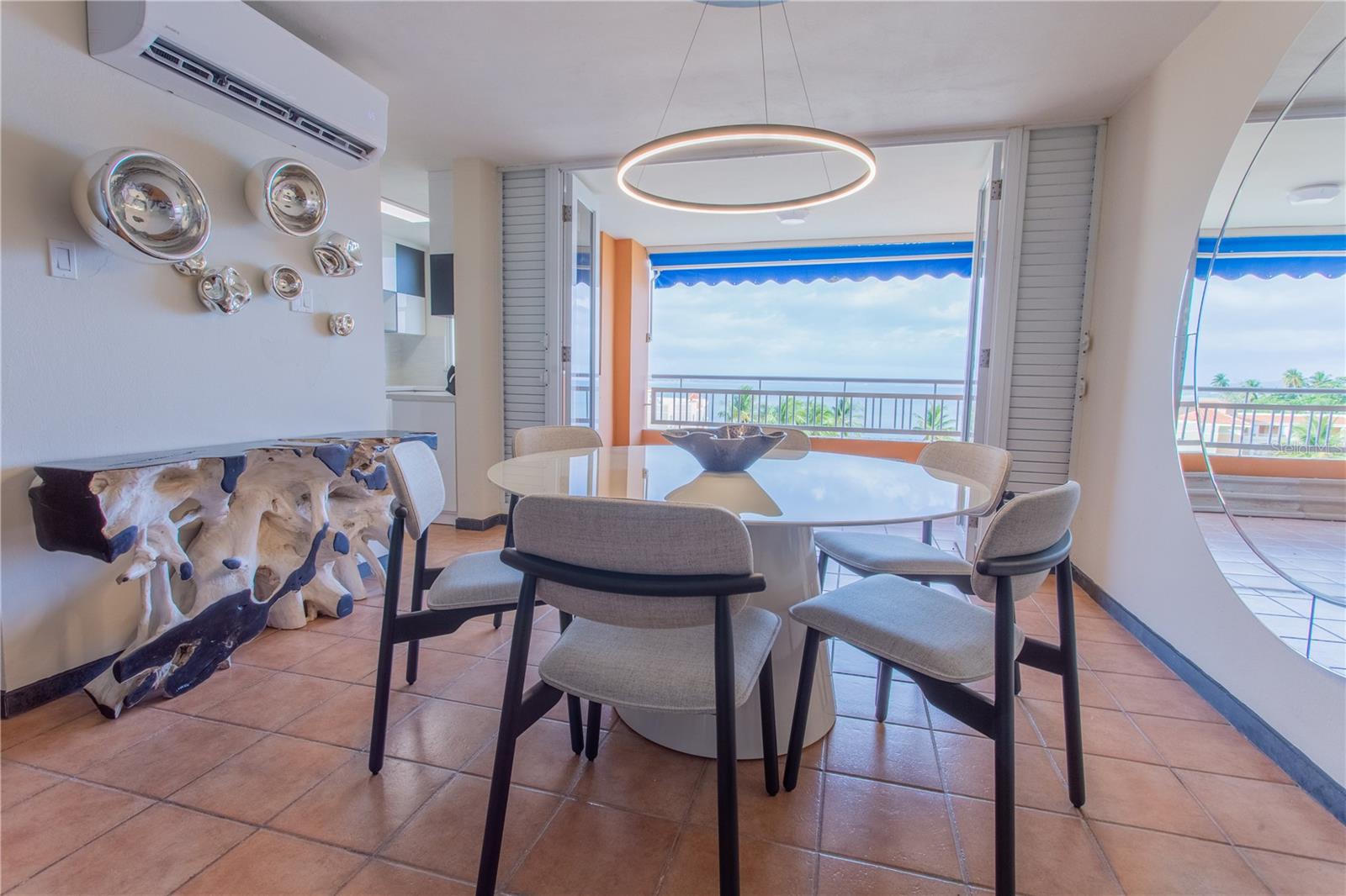 115 CARRETERA 115, KM. 5.8 #603-A