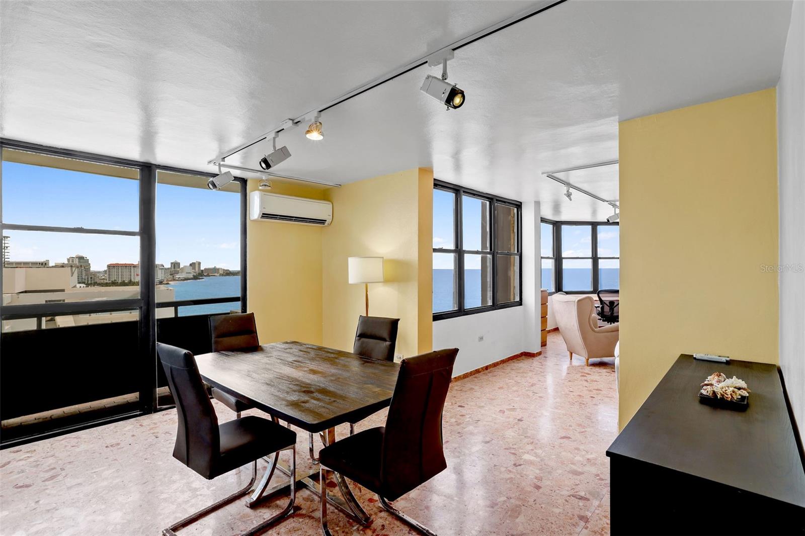 2 WASHINGTON, Condado Princess, Apt #1201, Condado