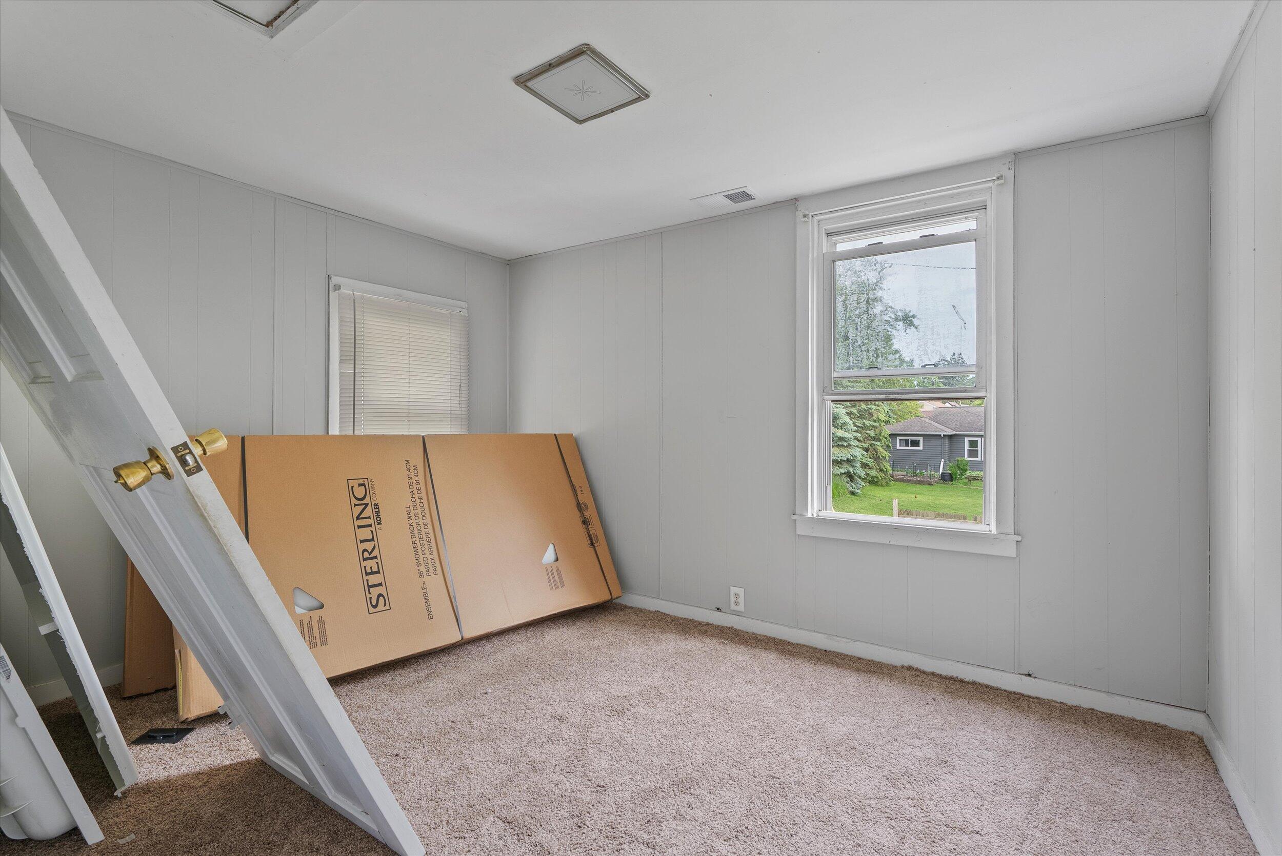 319 W Van Buren St Unit: 321