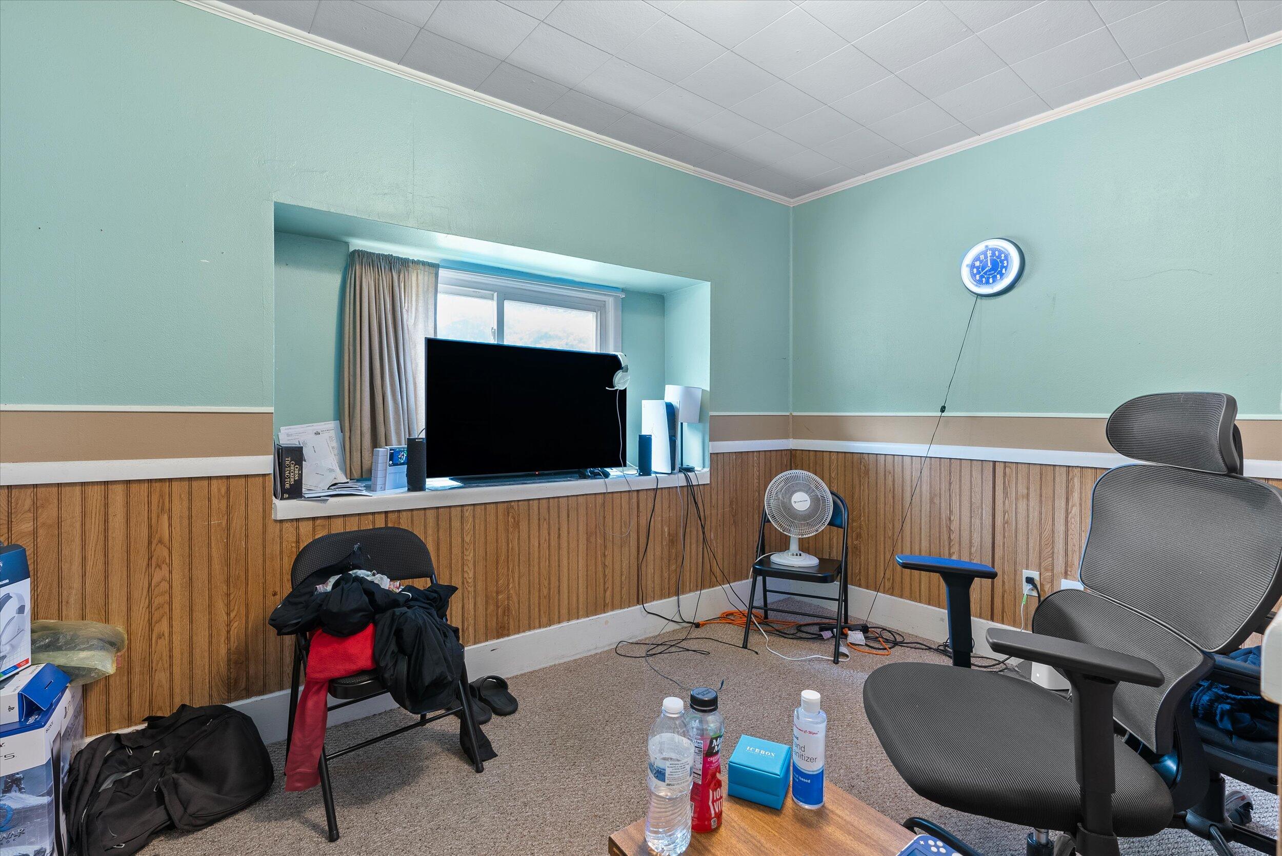 319 W Van Buren St Unit: 321
