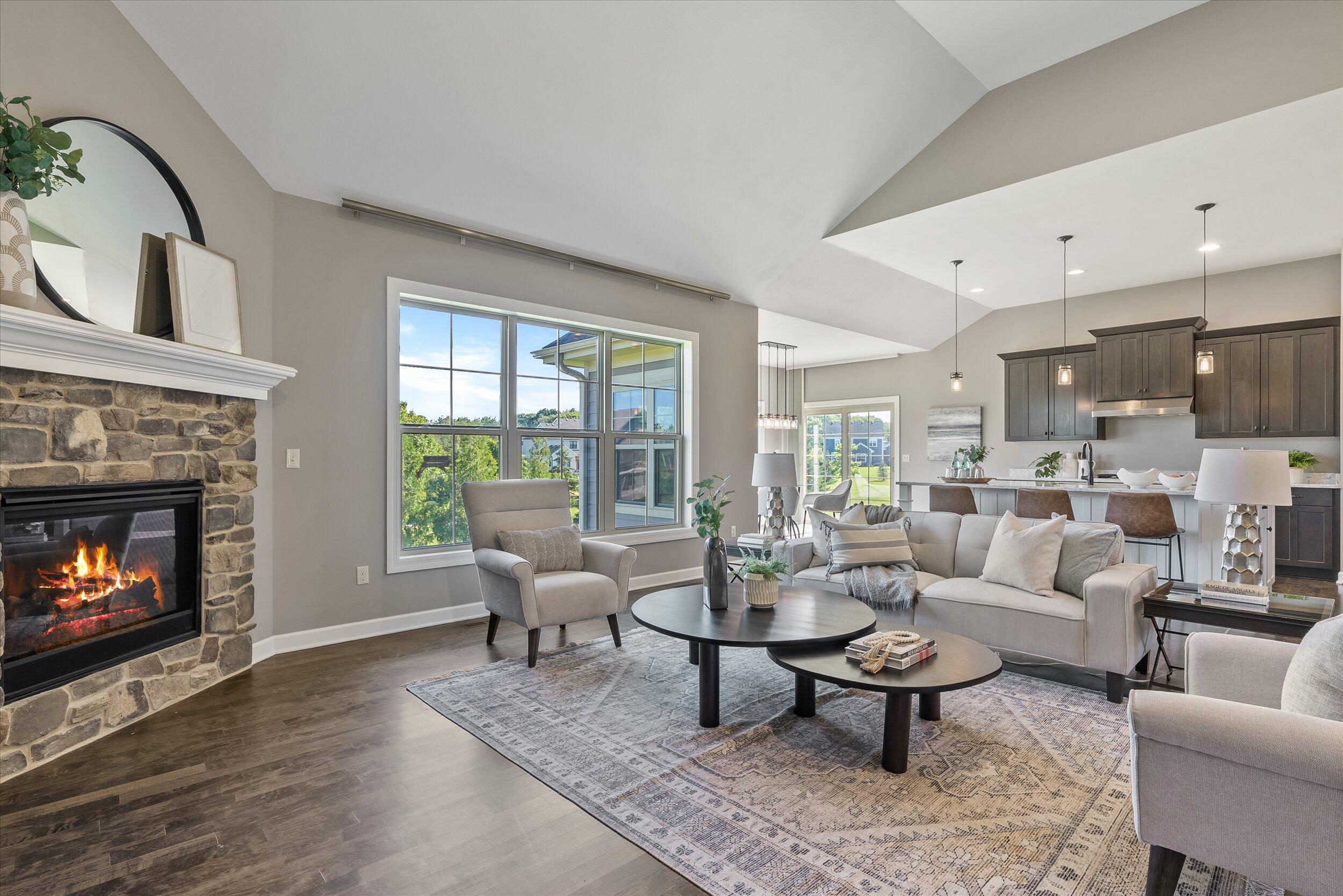 W78N401 Ridgeway Ln