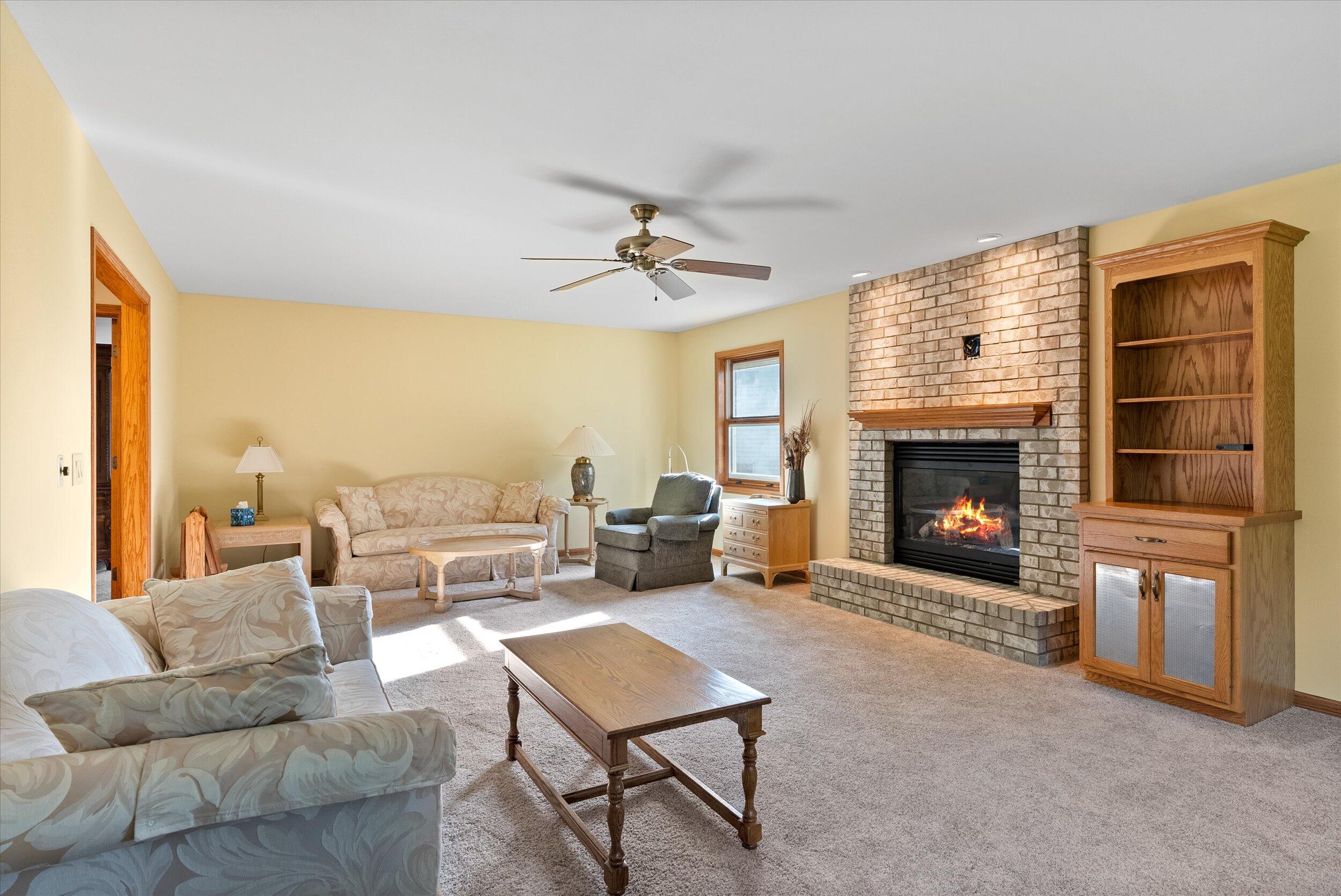 515 Greisch Ct
