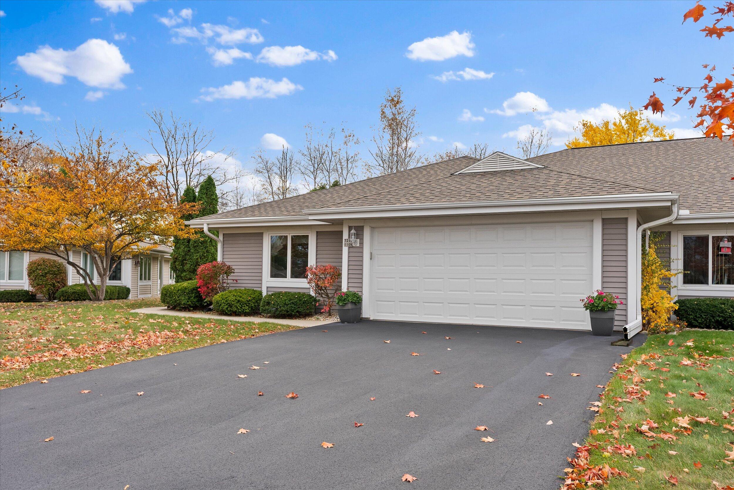 7211 W Mequon Square Dr