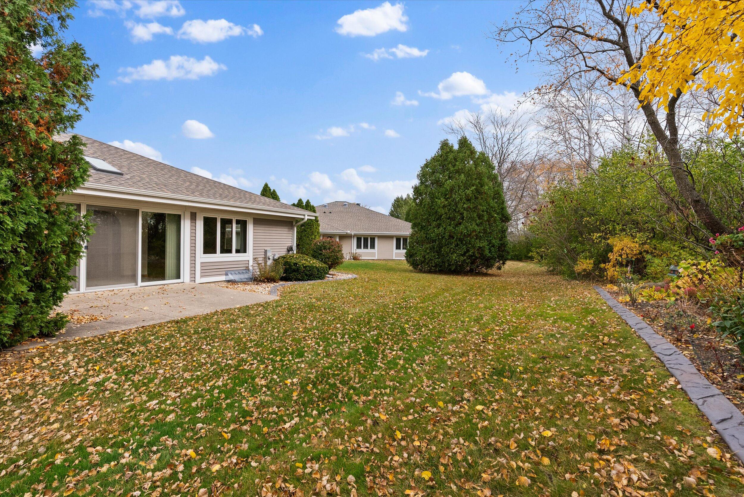 7211 W Mequon Square Dr
