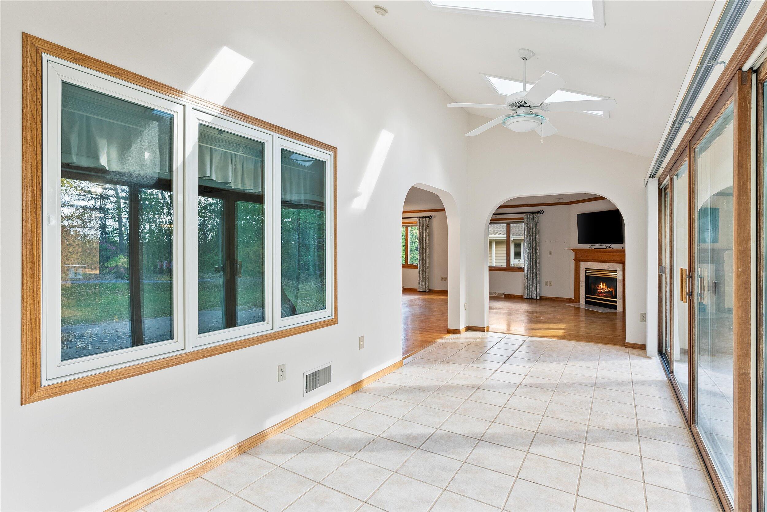 7211 W Mequon Square Dr