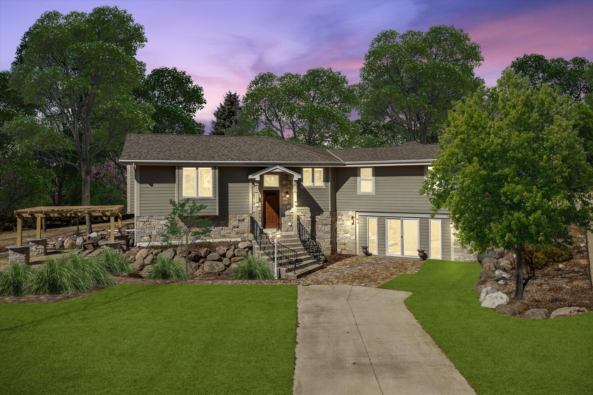 1414 River Bend Rd
