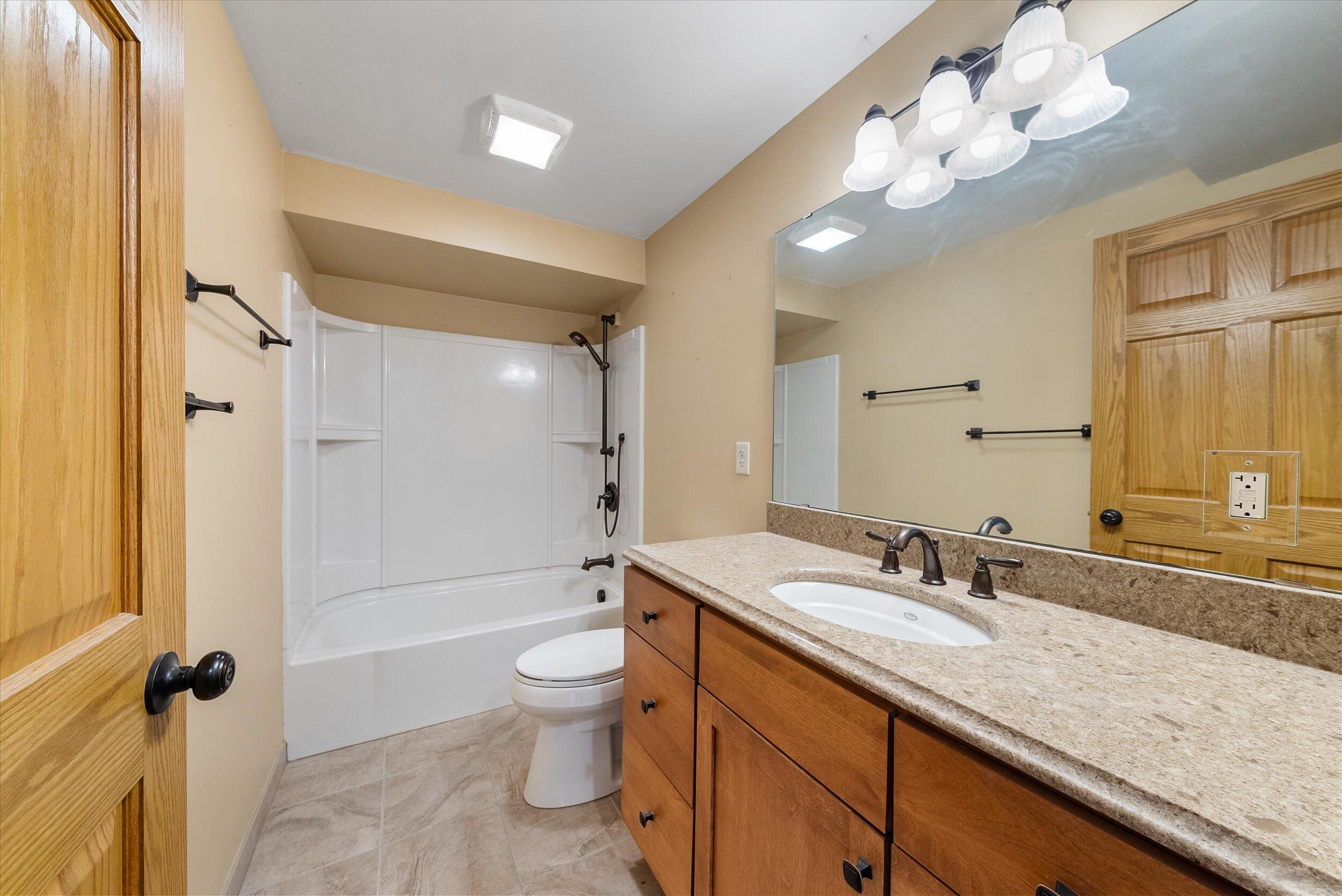 1414 River Bend Rd