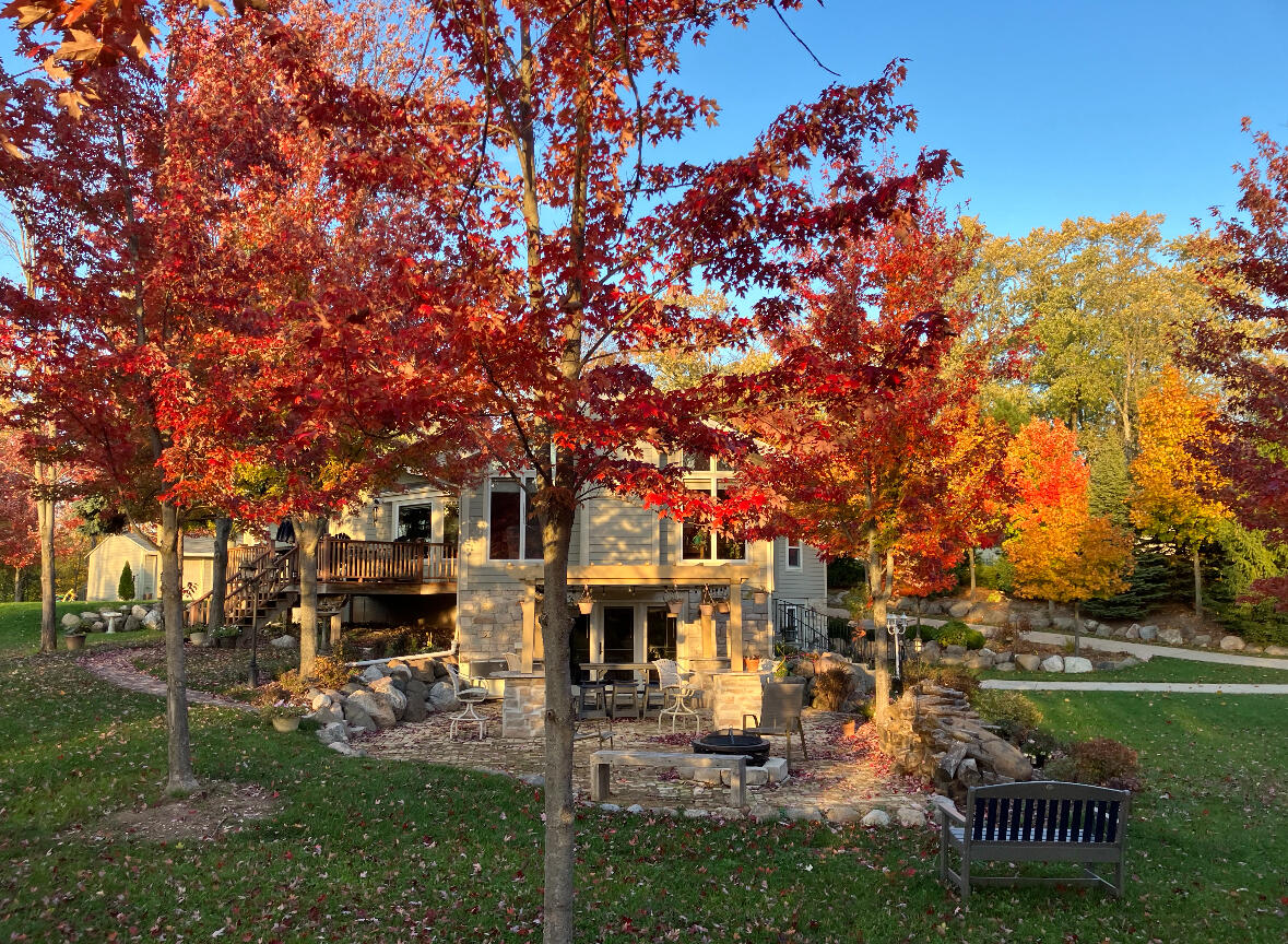 1414 River Bend Rd