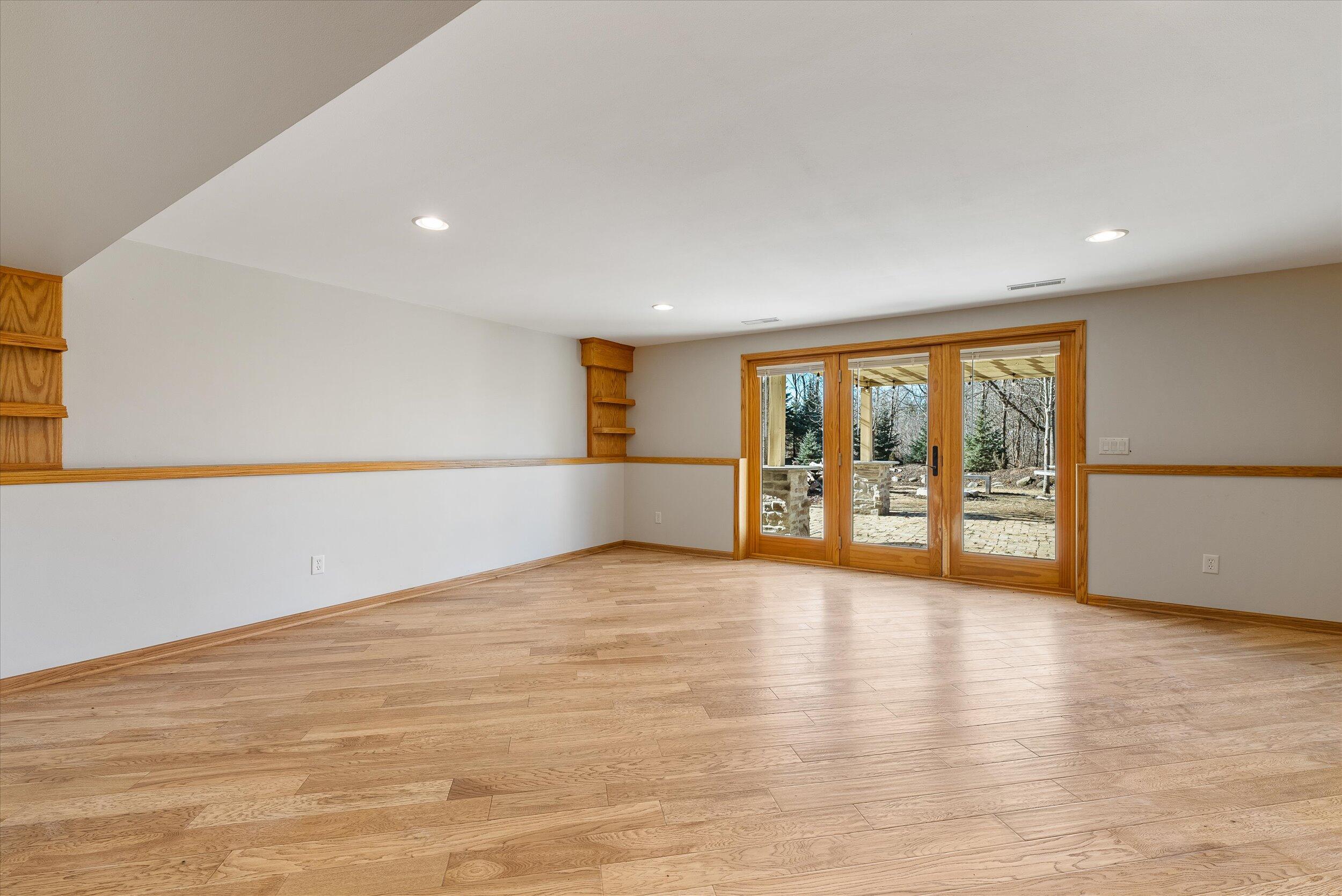 1414 River Bend Rd