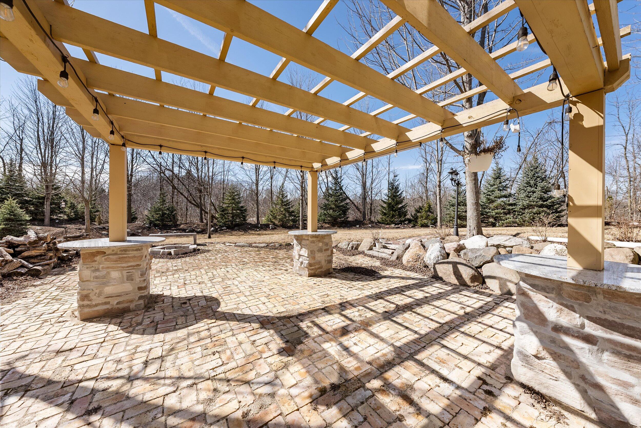 1414 River Bend Rd