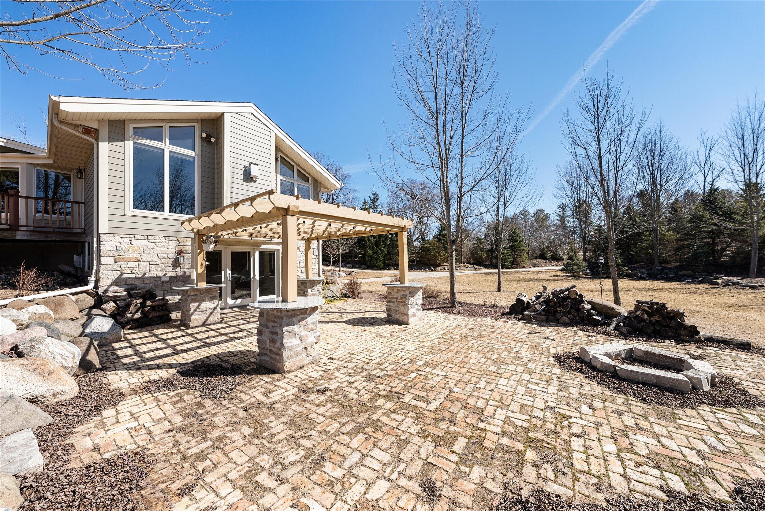 1414 River Bend Rd
