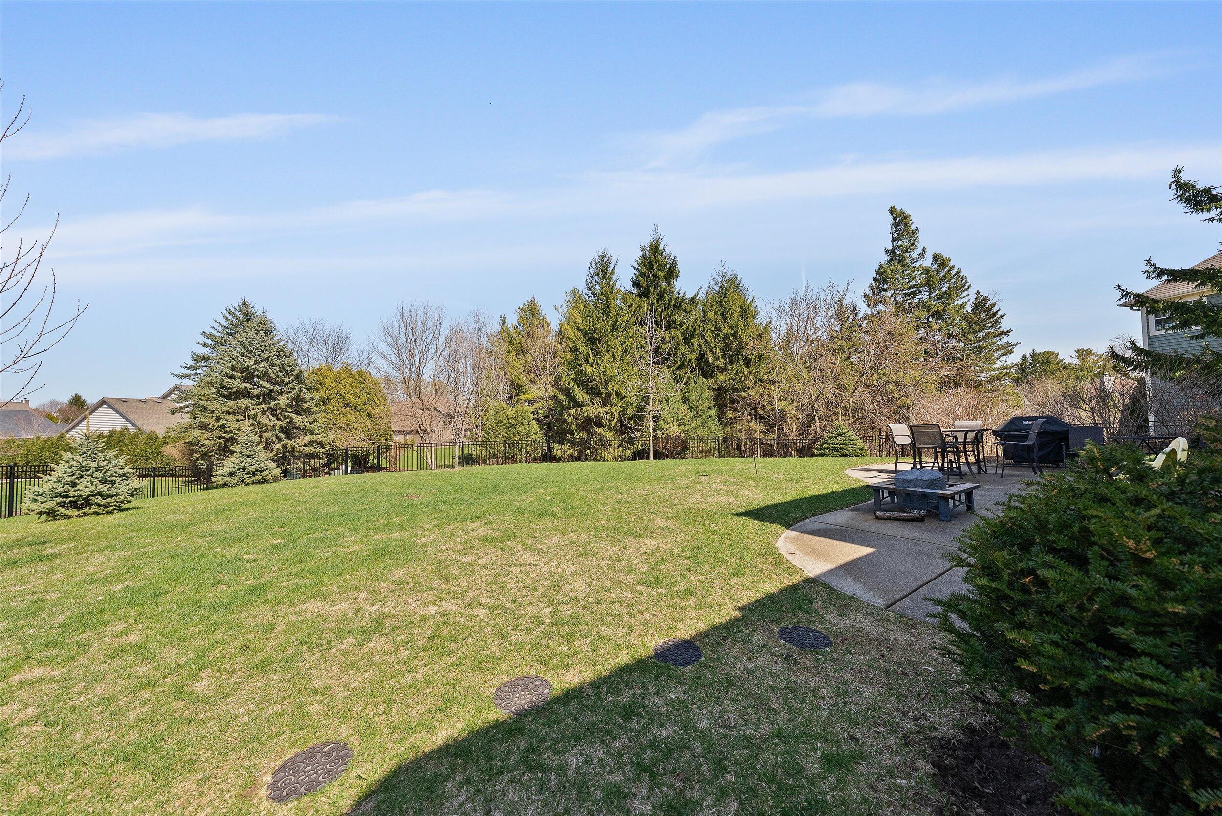 1360 Dove Ln