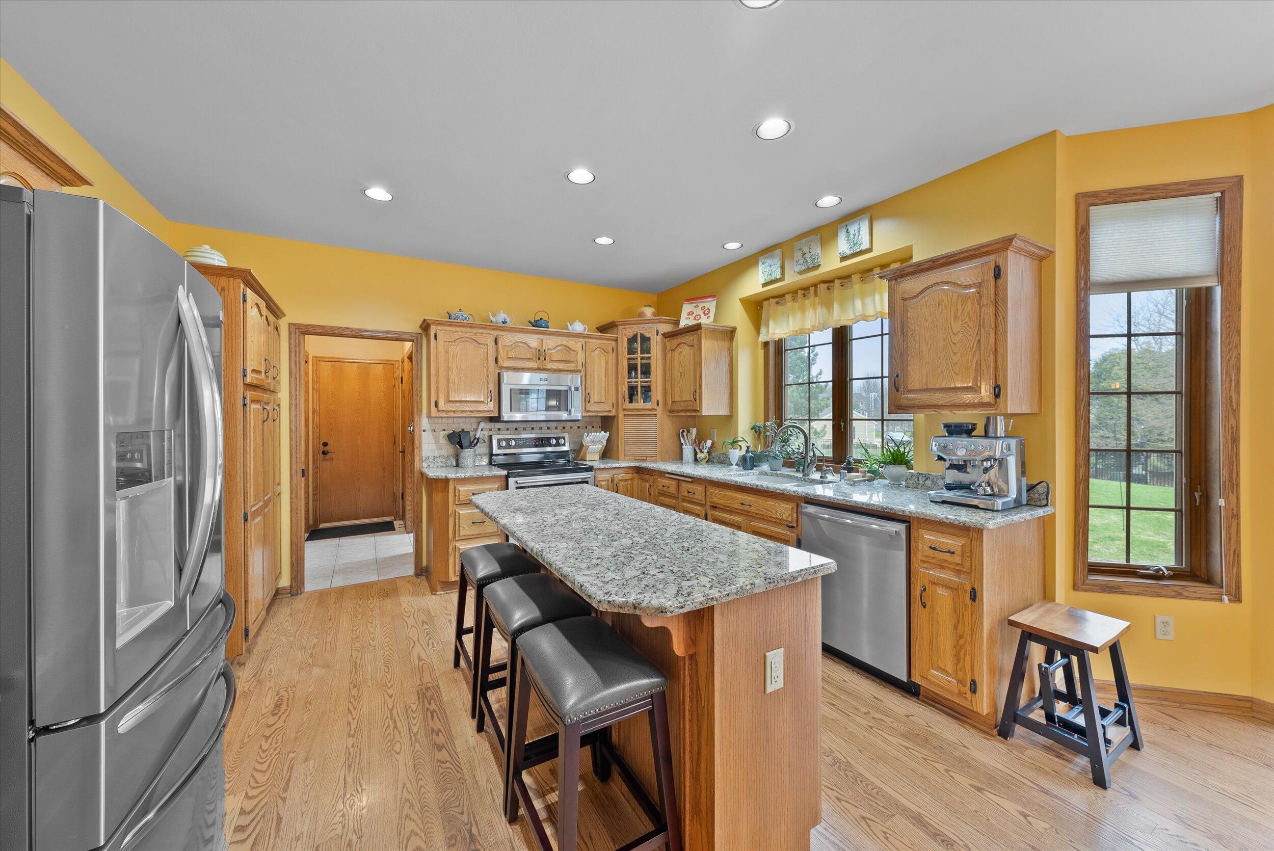 1360 Dove Ln