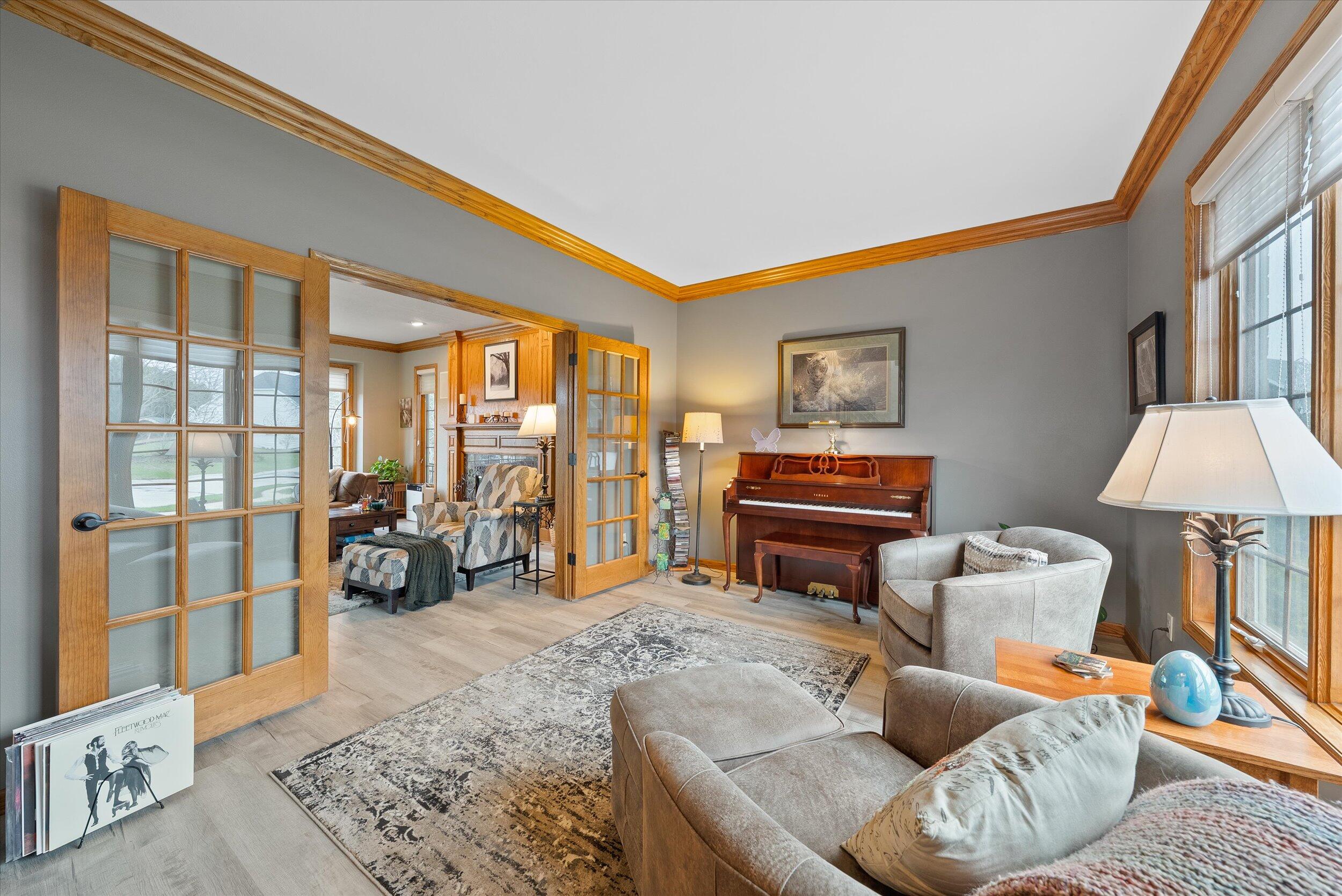 1360 Dove Ln