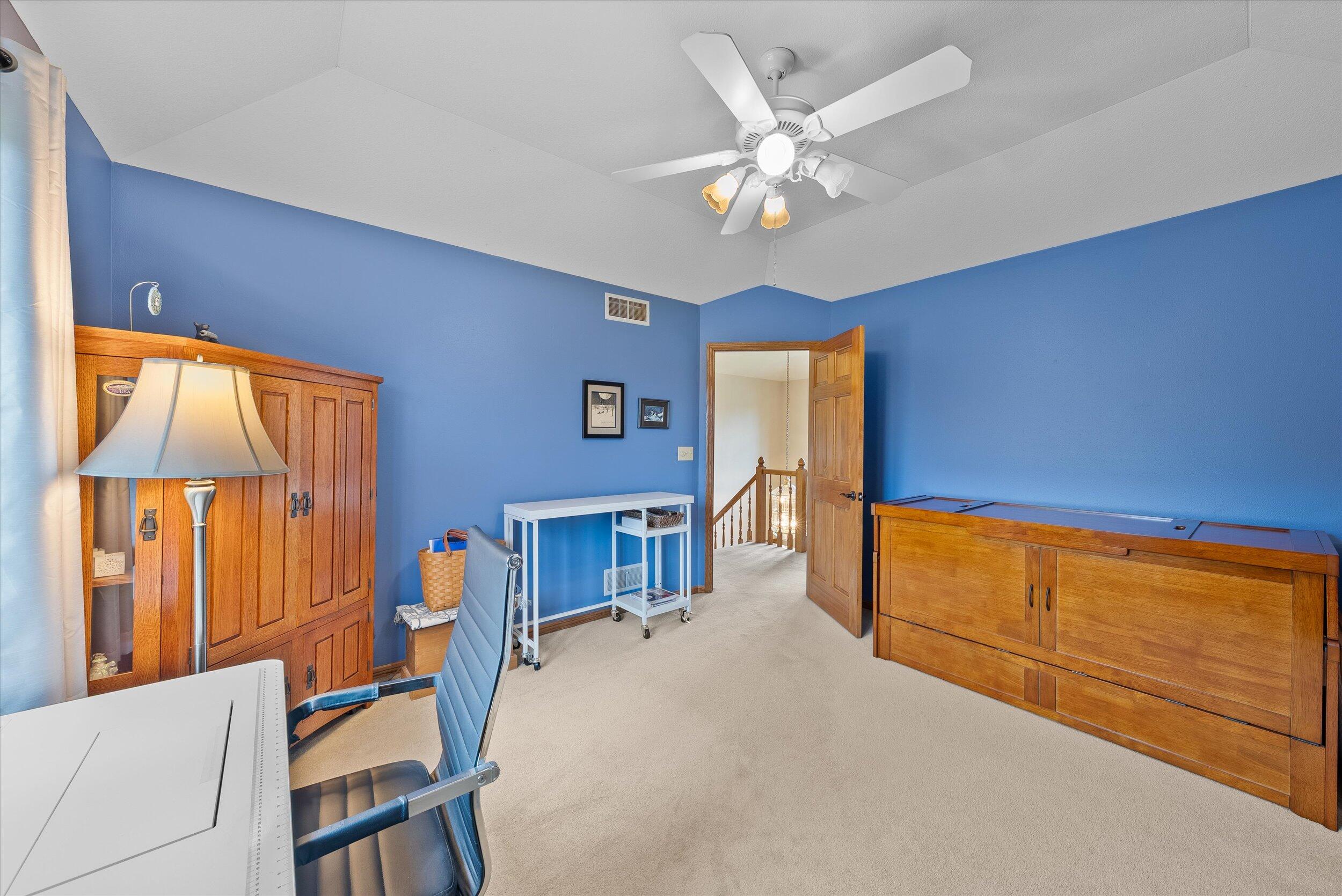 1360 Dove Ln